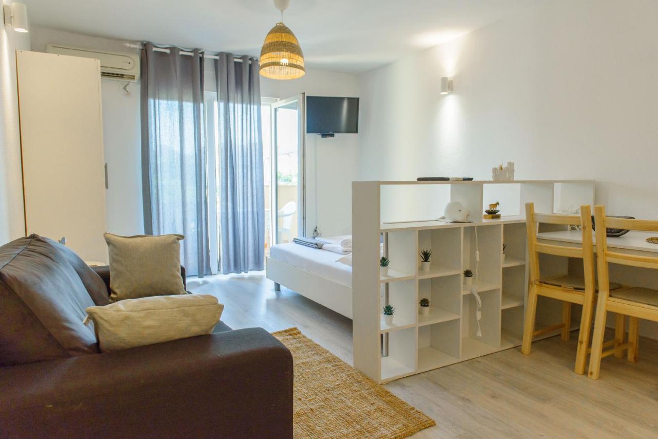 Donata Apartments Zadar Bagian luar foto